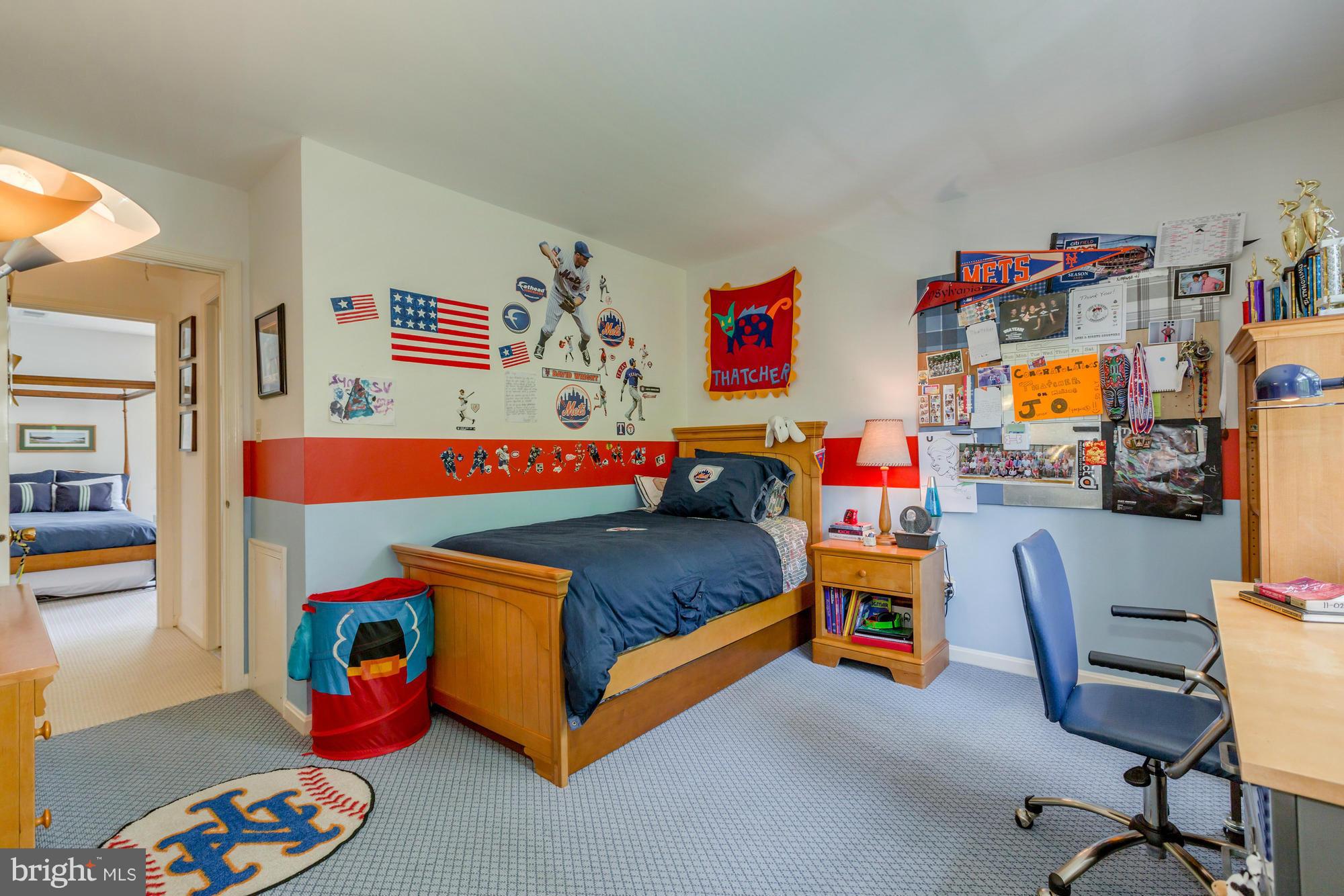 RIVER FALLS - Residential