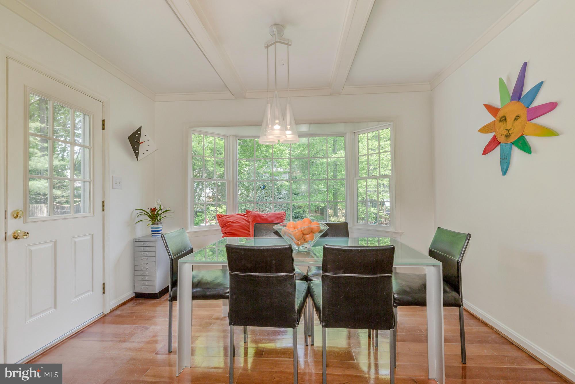 RIVER FALLS - Residential