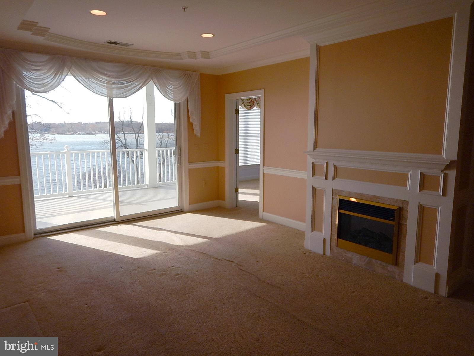 WATERS EDGE - Residential