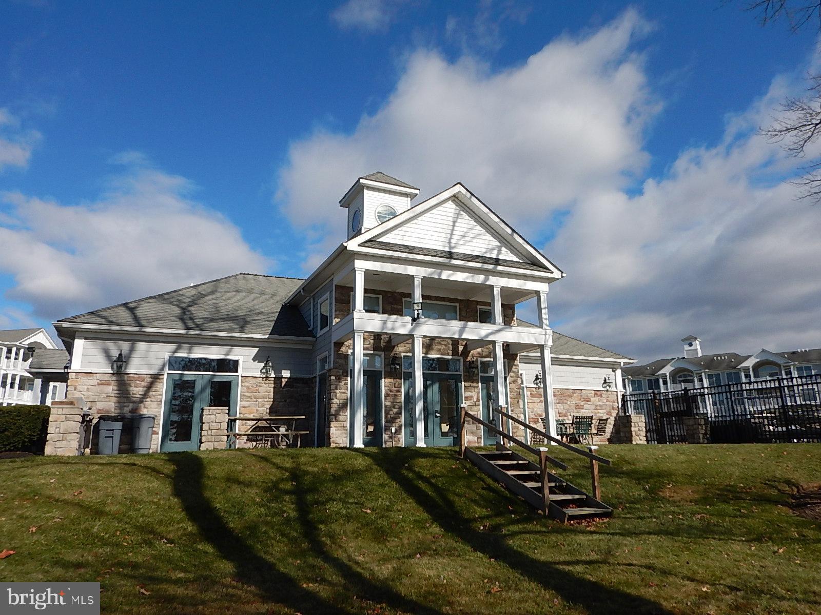 WATERS EDGE - Residential