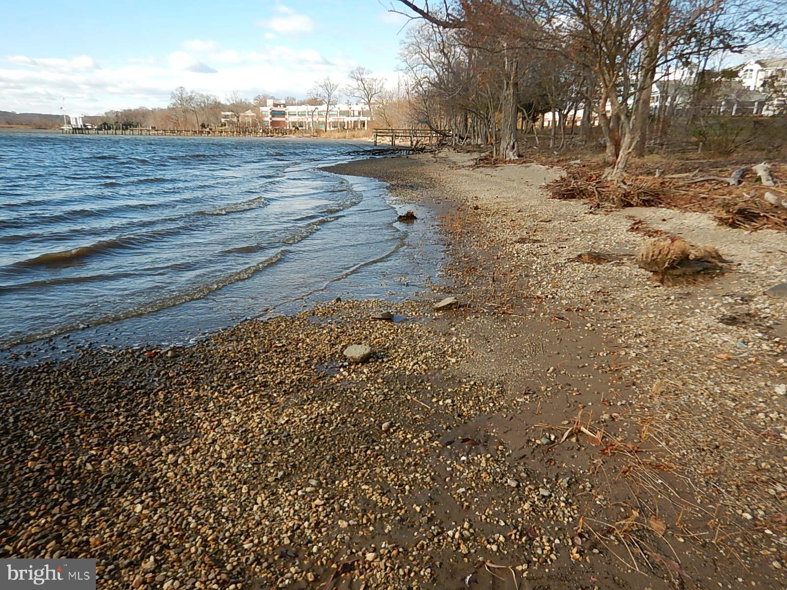 WATERS EDGE - Residential