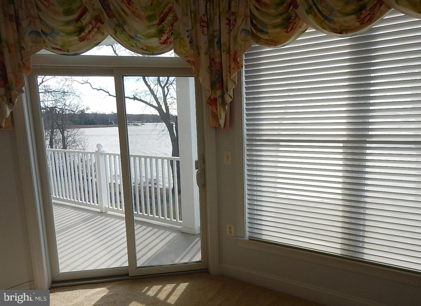 WATERS EDGE - Residential