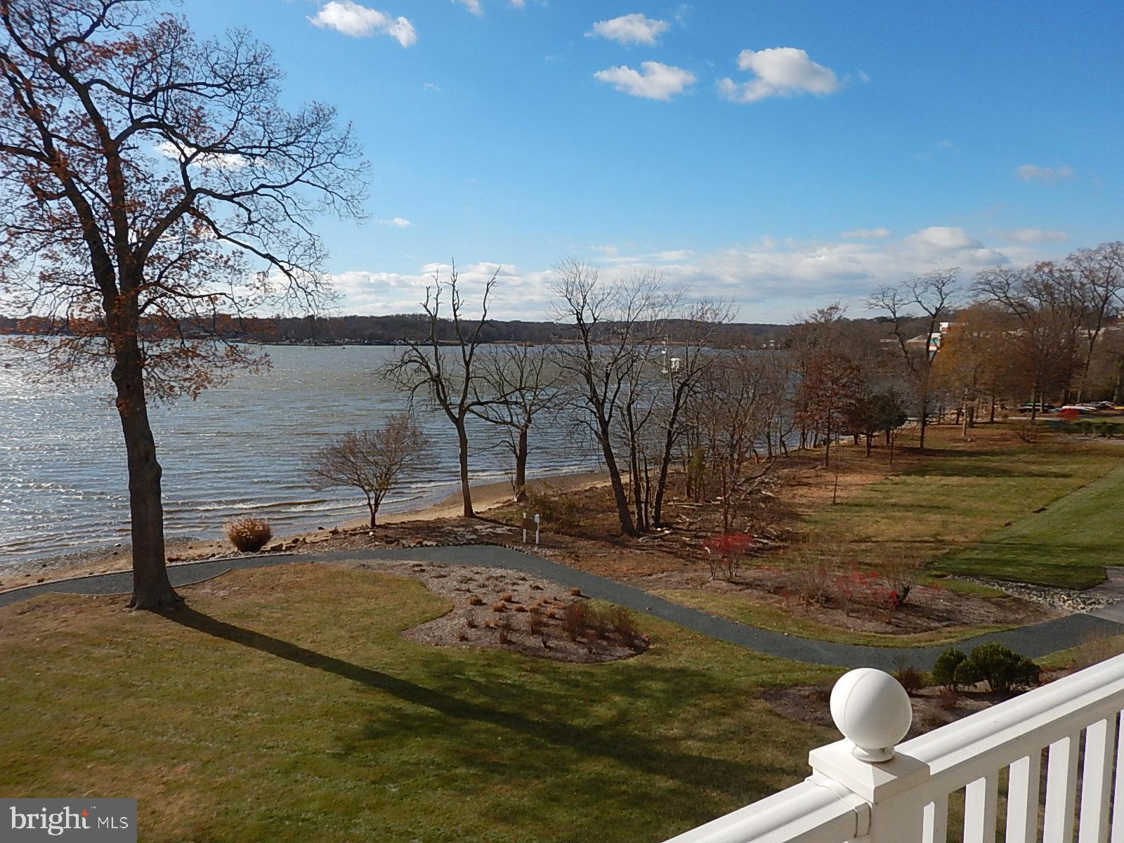 WATERS EDGE - Residential