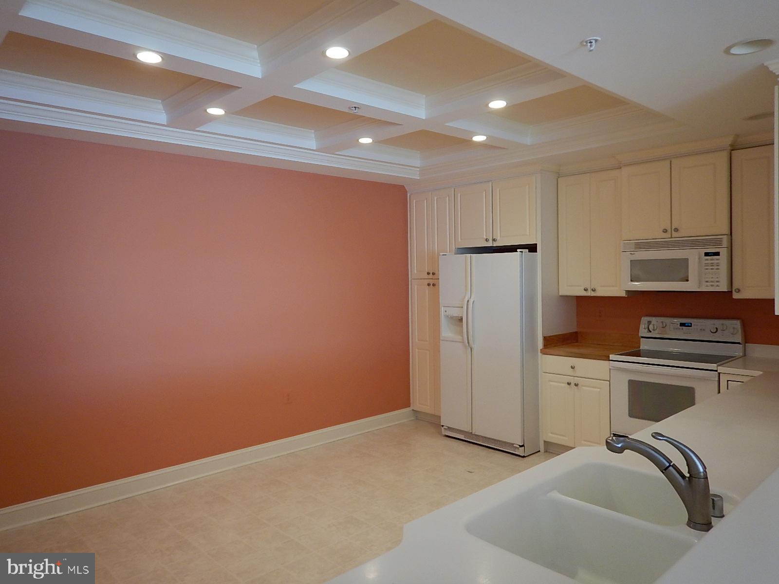 WATERS EDGE - Residential