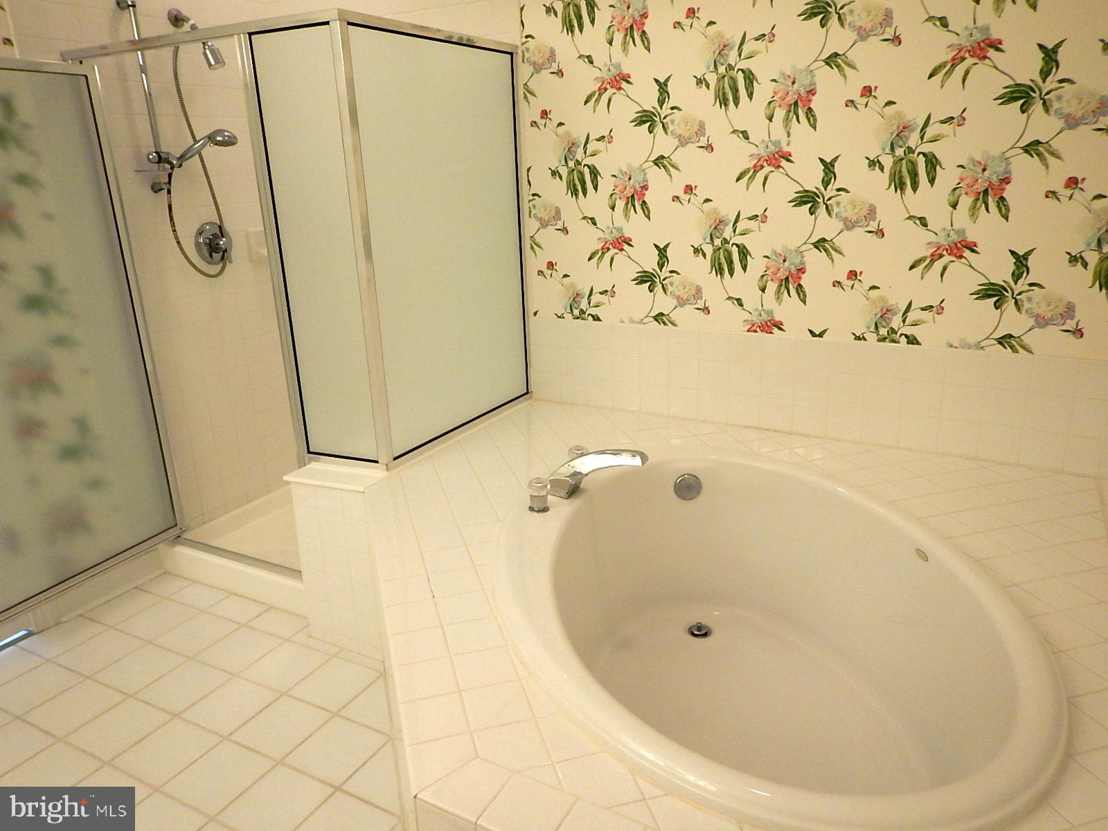 WATERS EDGE - Residential