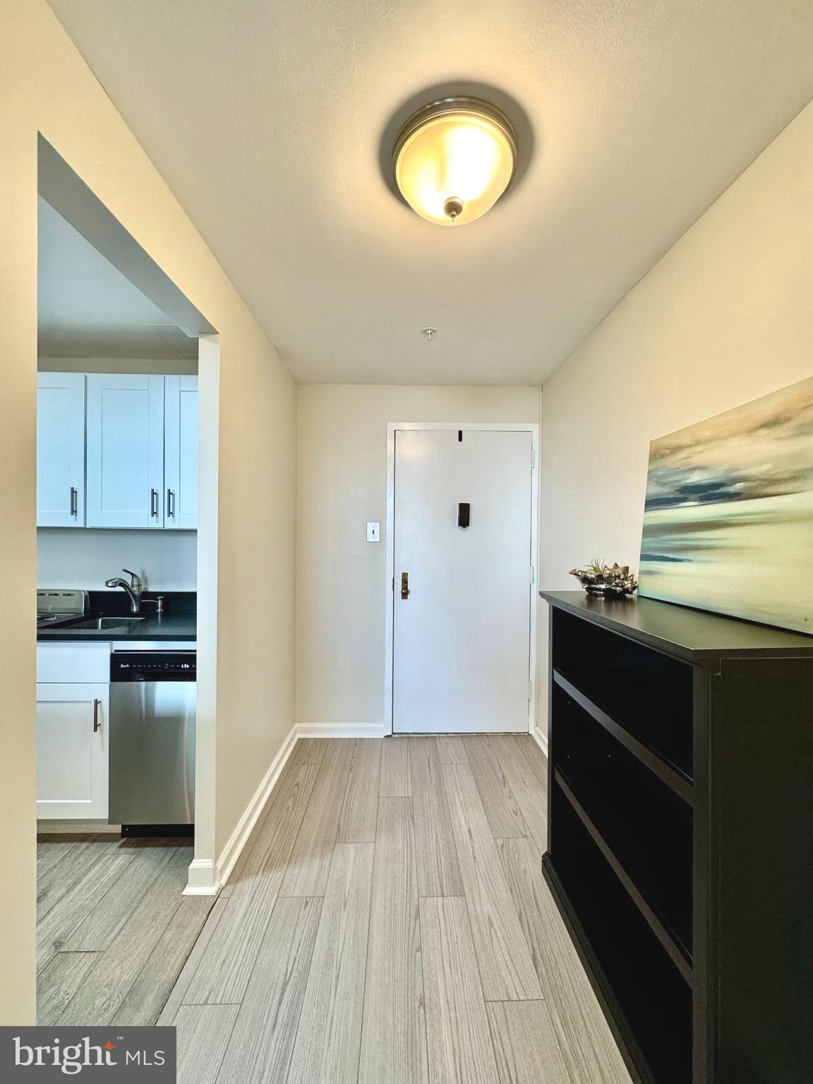 28 ALLEGHENY AVENUE 2203