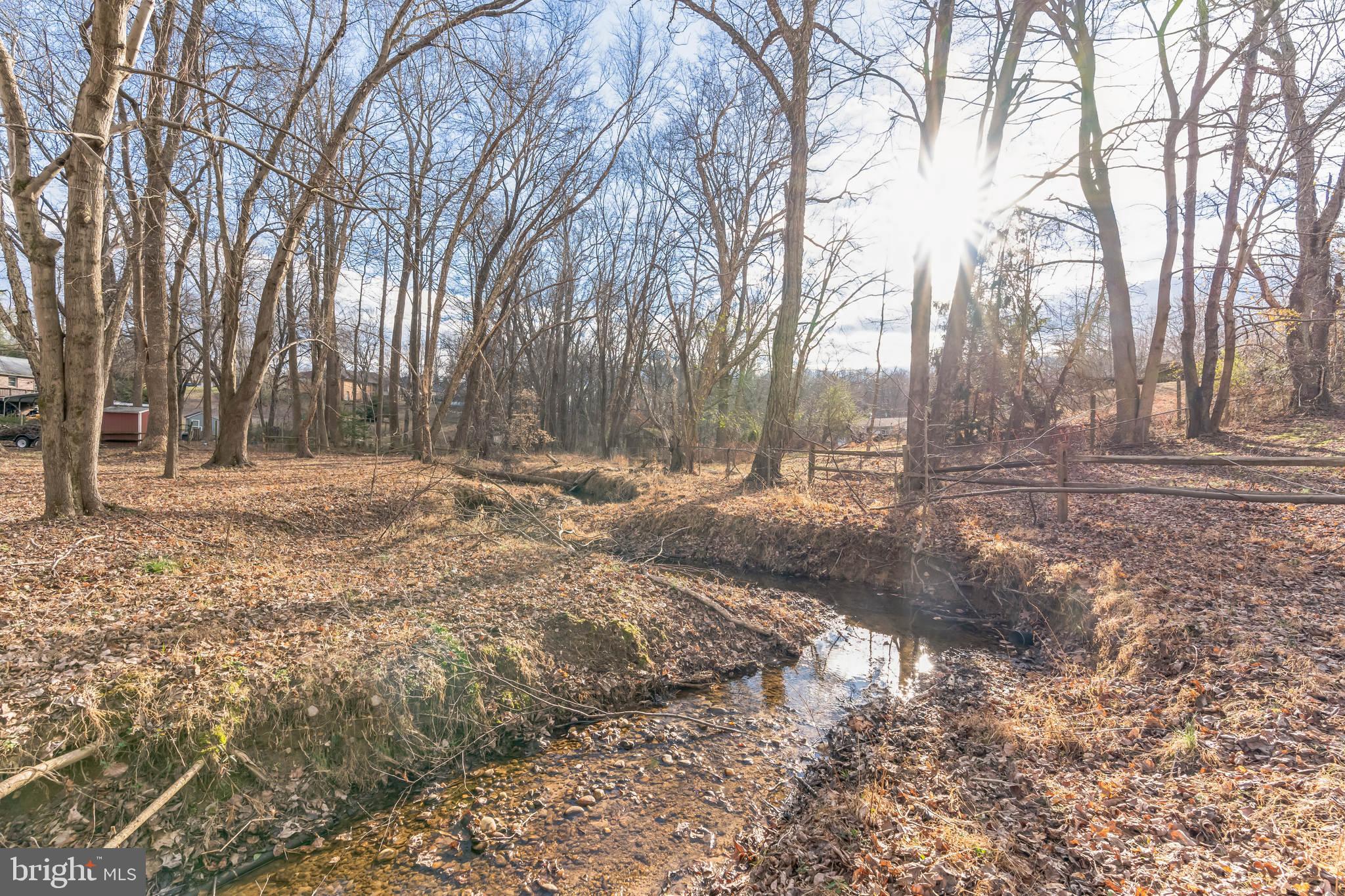 SINGING HILLS - Residential
