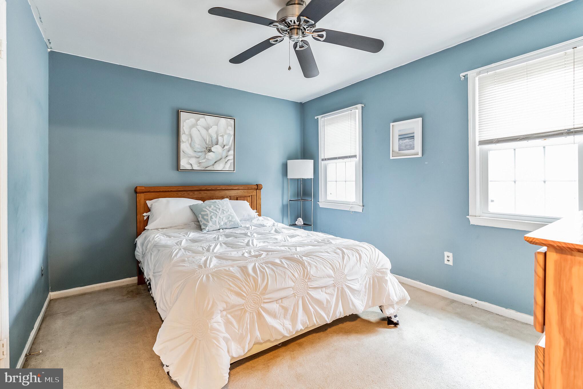 SINGING HILLS - Residential