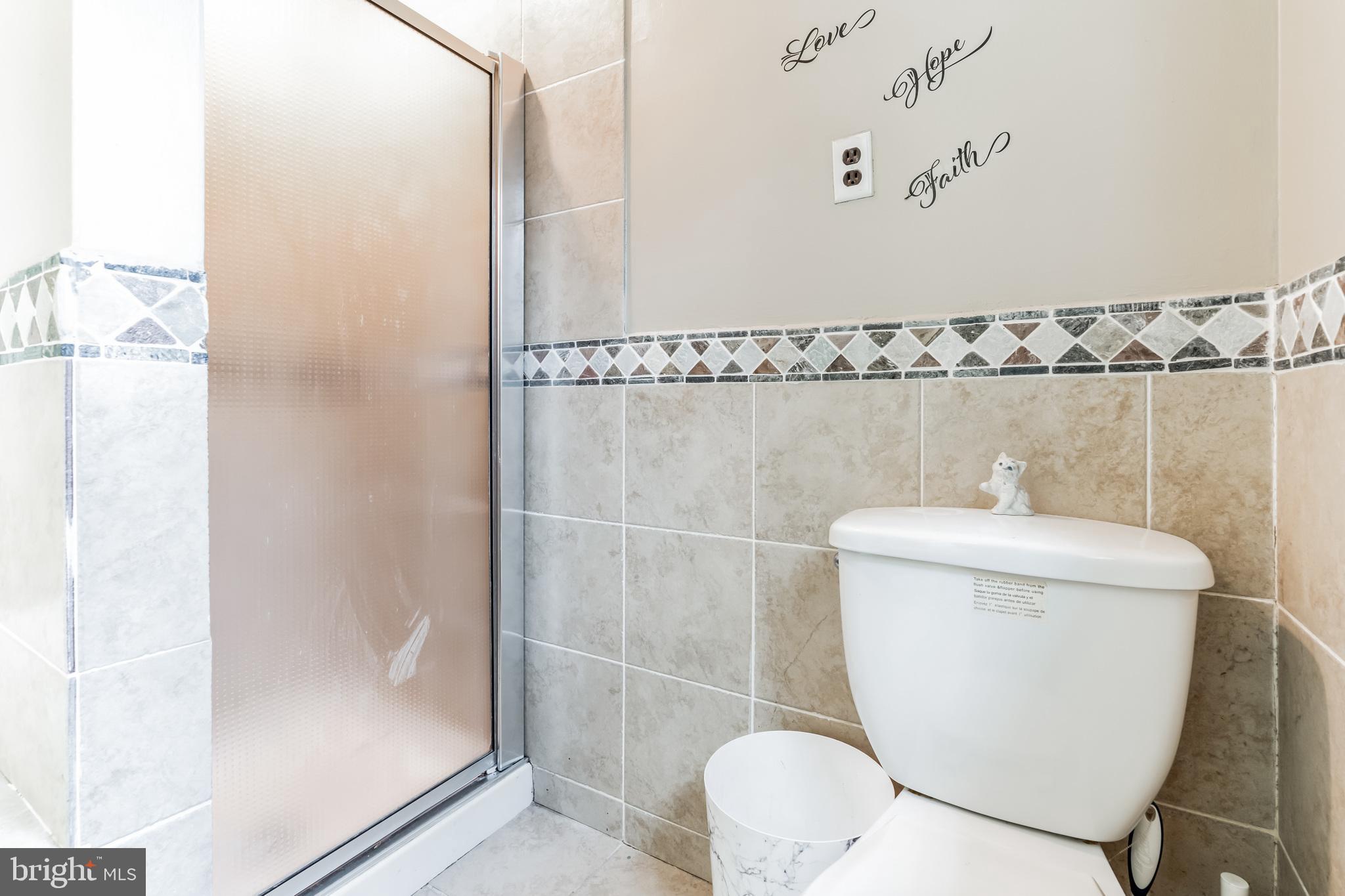 SINGING HILLS - Residential