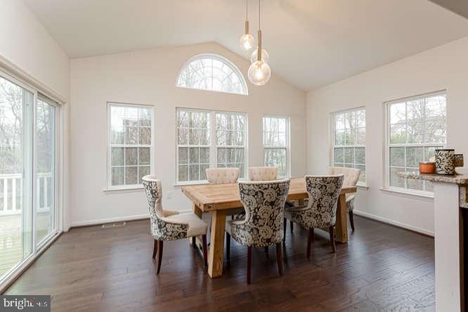 PATRIOTS GLEN - Residential