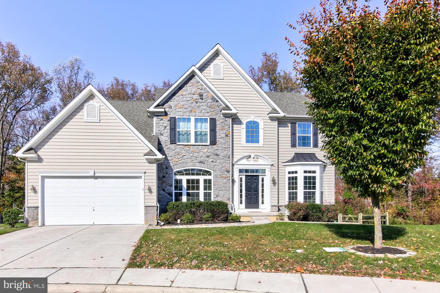 PATRIOTS GLEN - Residential