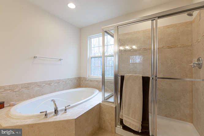 PATRIOTS GLEN - Residential