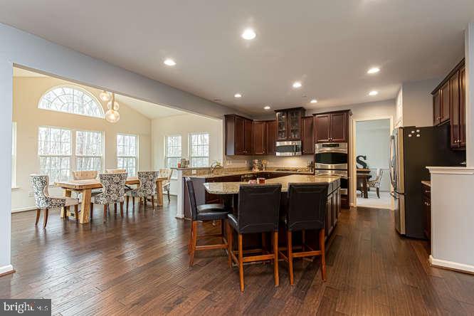 PATRIOTS GLEN - Residential