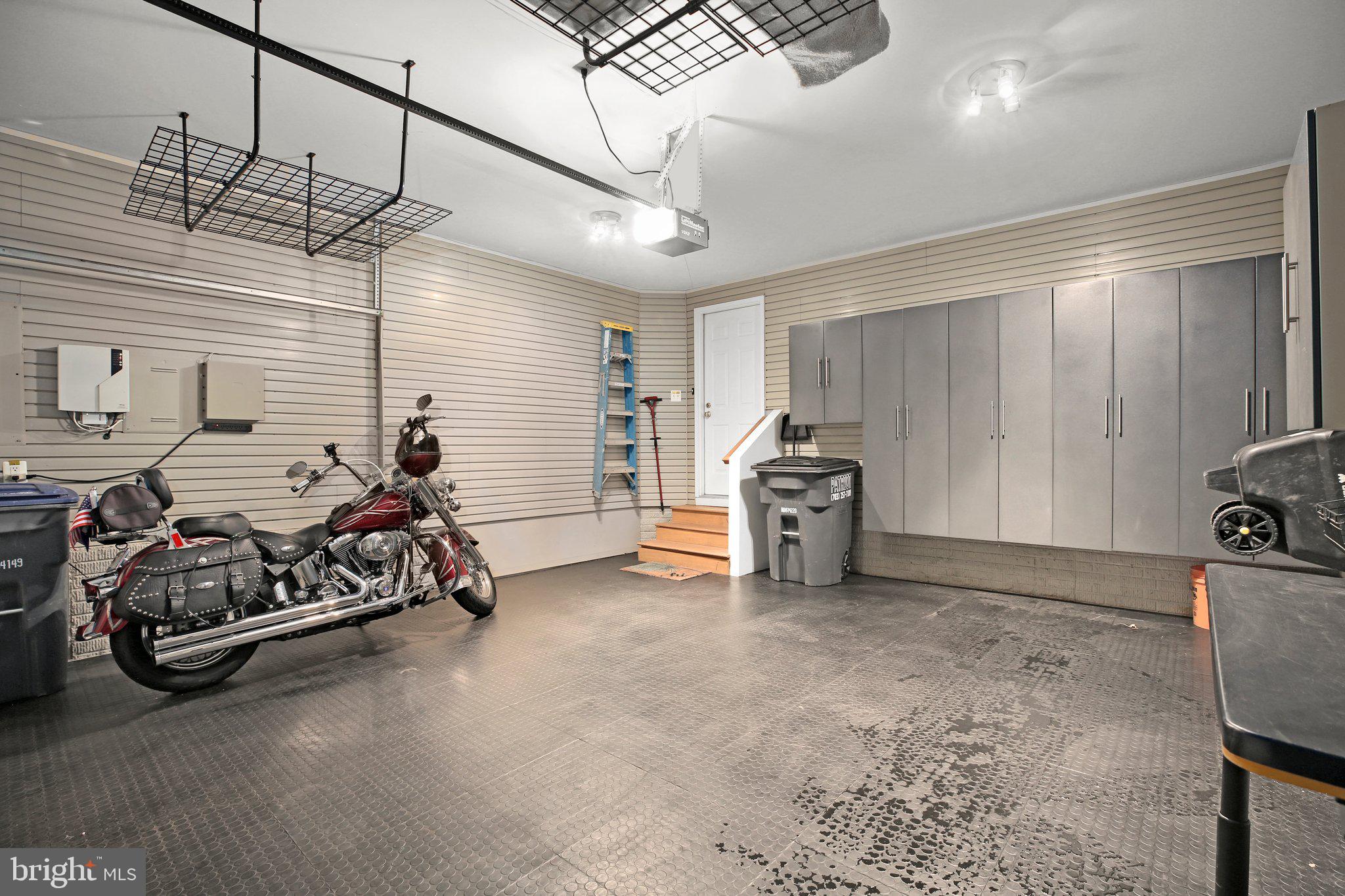 BELMONT BAY - Residential