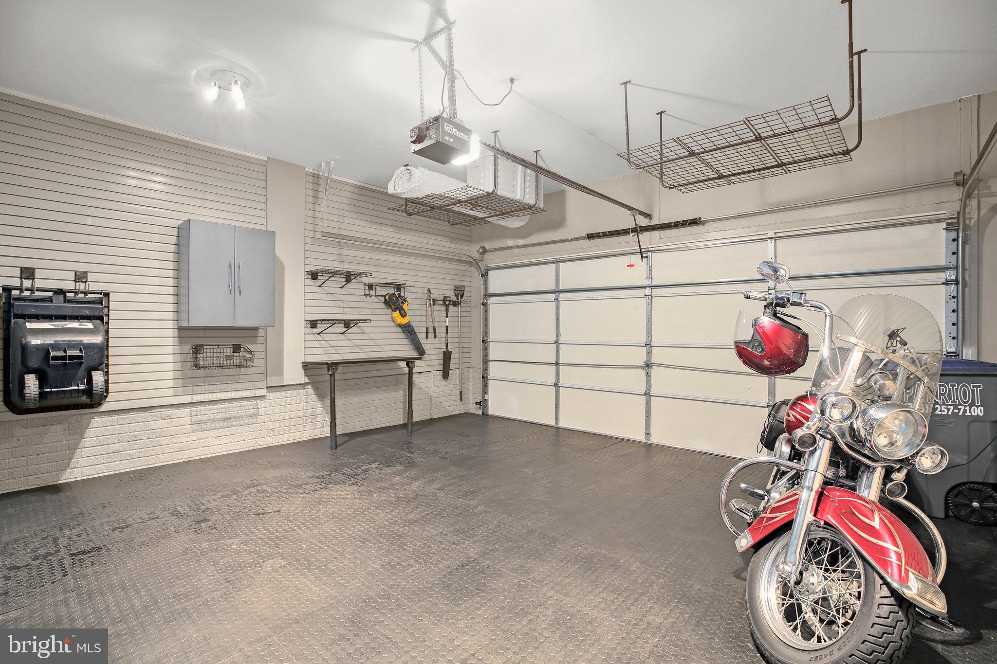 BELMONT BAY - Residential