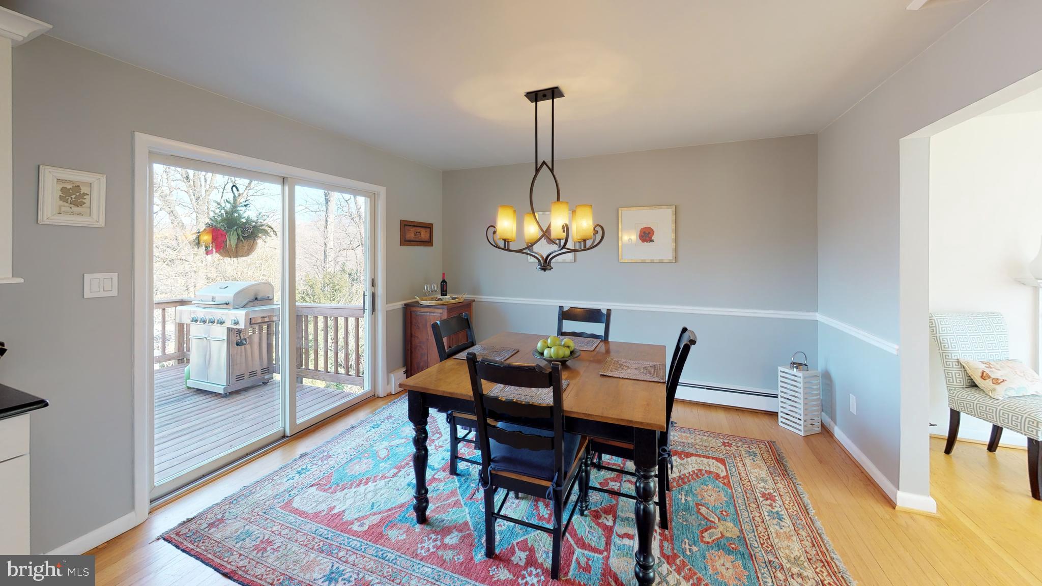 RIVERCREST - Residential