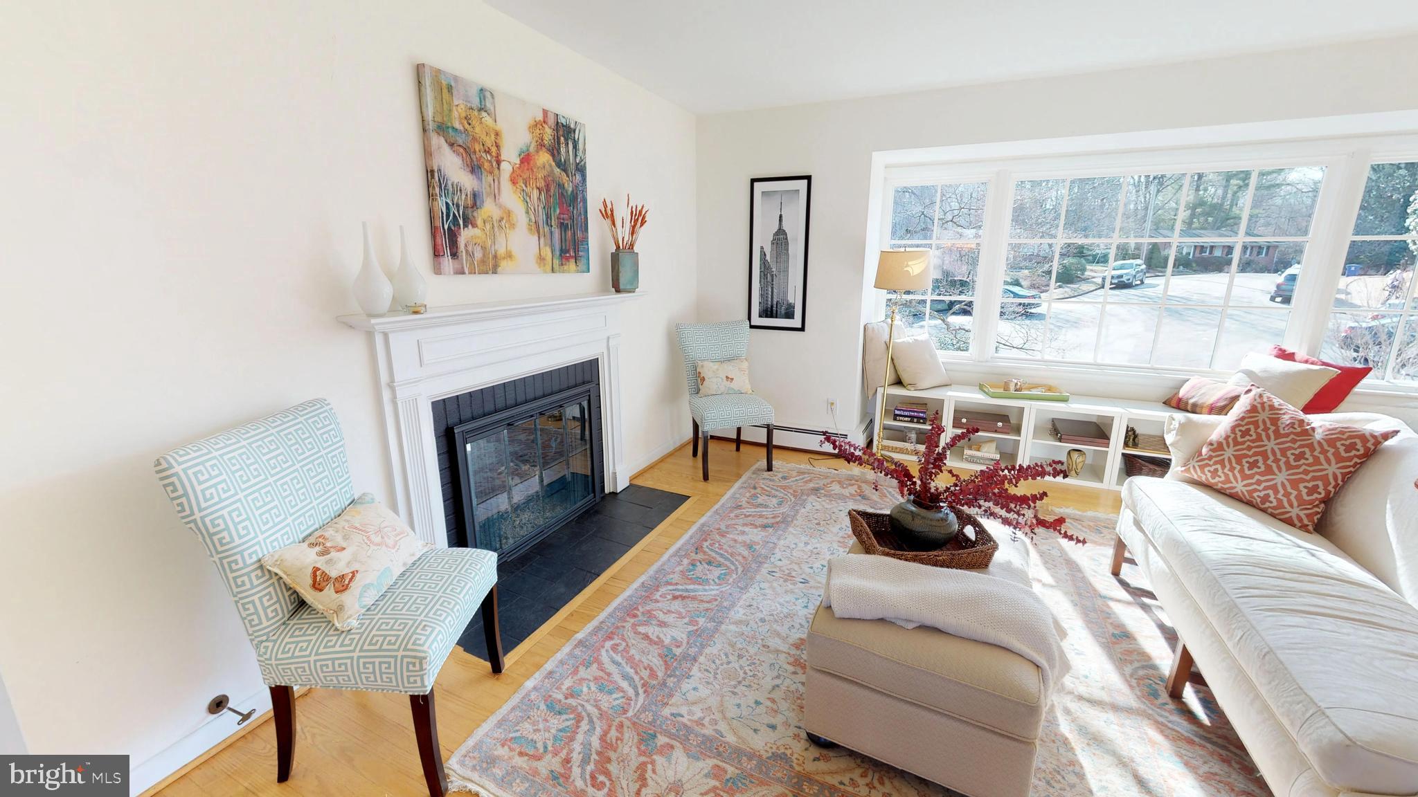 RIVERCREST - Residential