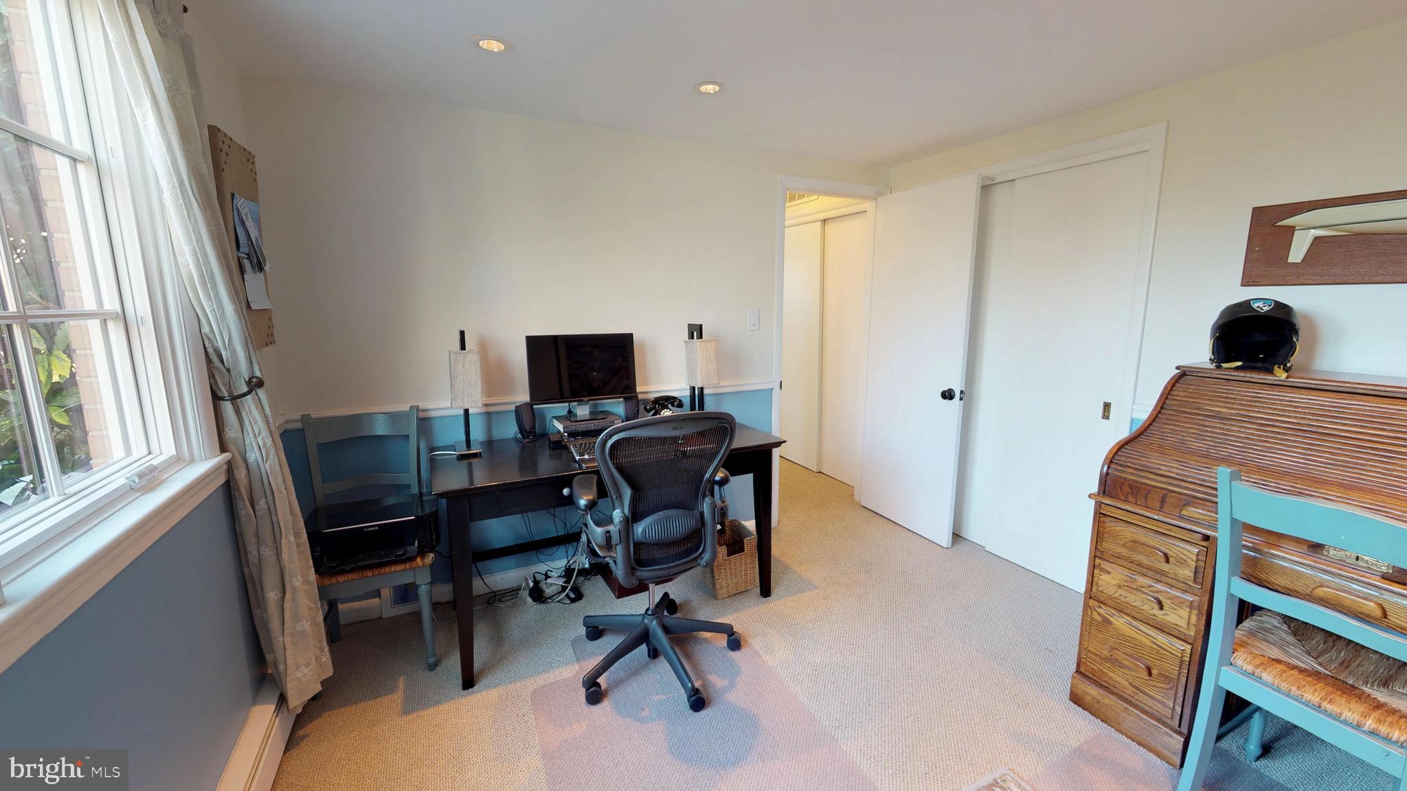 RIVERCREST - Residential