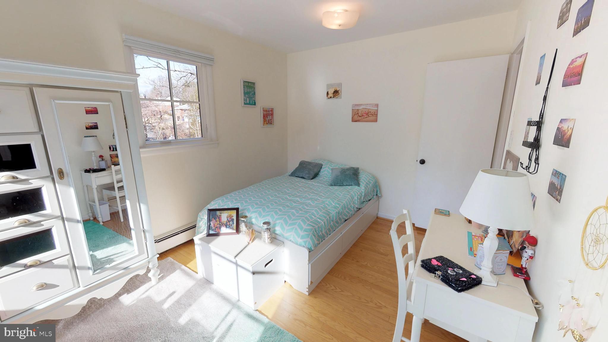 RIVERCREST - Residential