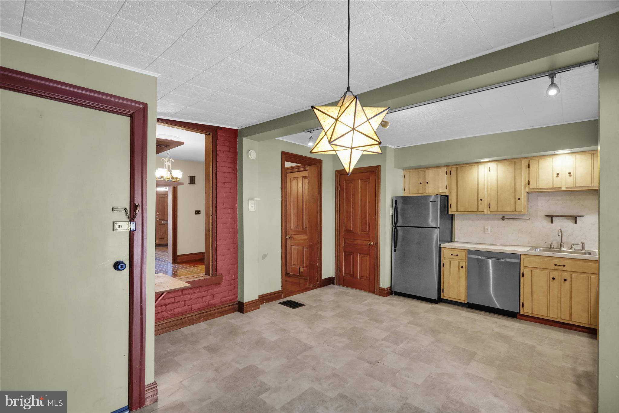 CENTER CITY - Residential