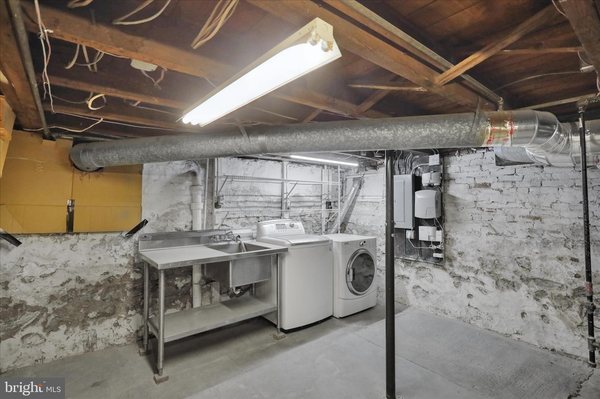 CENTER CITY - Residential