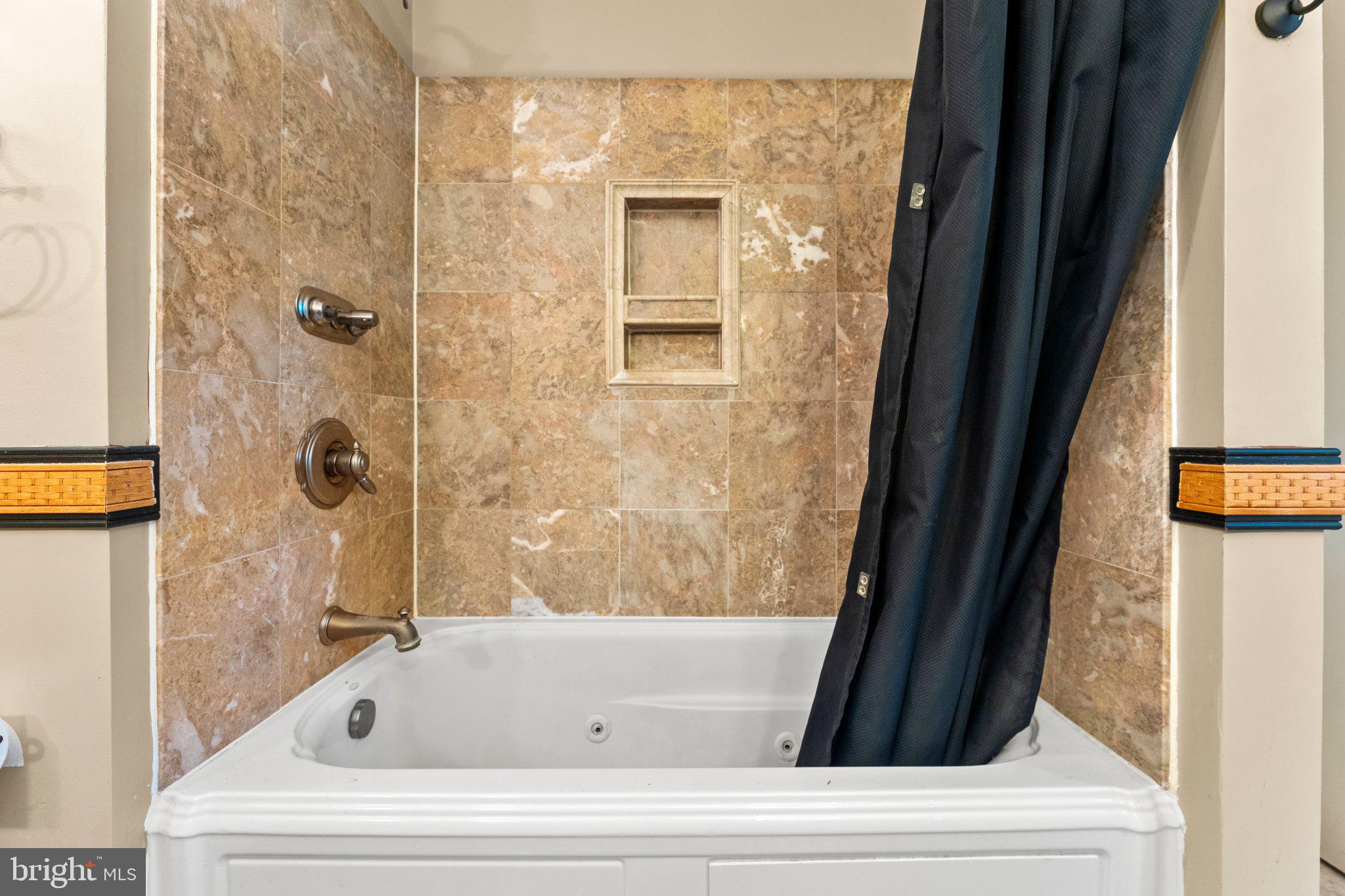 GREAT WICOMICO BLUFFS - Residential