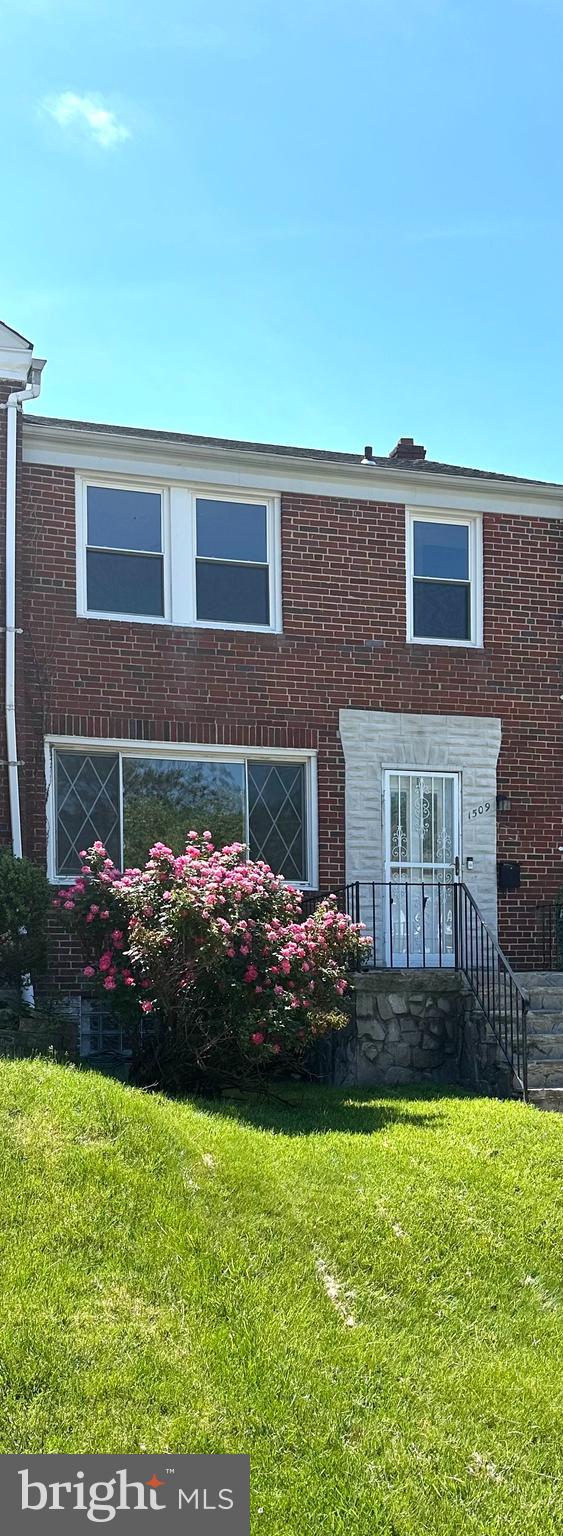 ***Closing help available *** LOCATED IN HISTORIC EDNOR GARDENS-LAKESIDE NEIGHBORHOOD. NEAR LAKE MONTEBELLO JUST SOUTH OF MORGAN STATE UNIVERSITY AND JOHN HOPKINS UNIVERSITY AS WELL AS 95 AND 695. HOME HAS BEEN COMPLETELY RENOVATED TO INCLUDE A FULL BATH WITH ITALIAN TILE, VANITY, AND SHOWER TUB. 3 LARGE BEDROOMS WITH NEW CARPET. MAIN LEVEL HAS GOURMET KITCHEN WITH NEW STAINLESS APPLIANCES. HIGH END CABINETS AND SOLID QUARTZ COUNTERTOPS, CUSTOM LED LIGHTING, LUXURY VINYL TILE. NEW FINISHED BASEMENT WITH DRYWALL RECESSED LIGHTING. THERE IS A NEW BATHROOM WHICH INCLUDES A SHOWER. HOME IS 20 FEET WIDE.