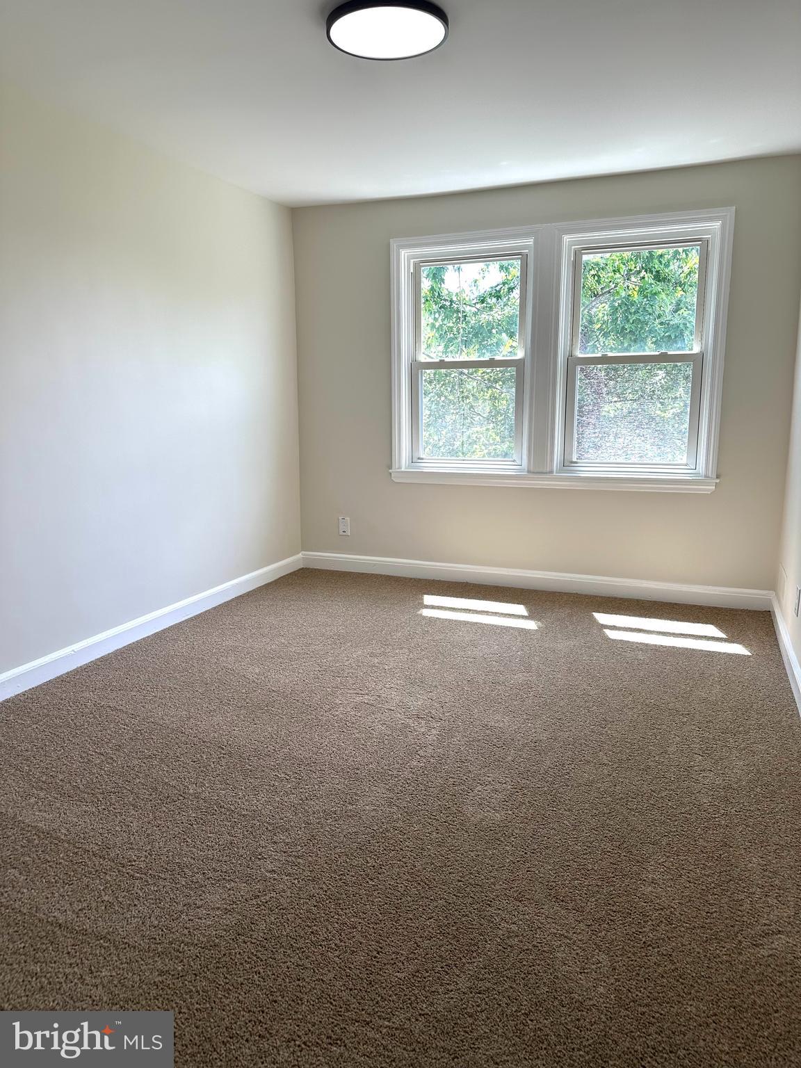 EDNOR GARDENS - LAKESIDE - Residential