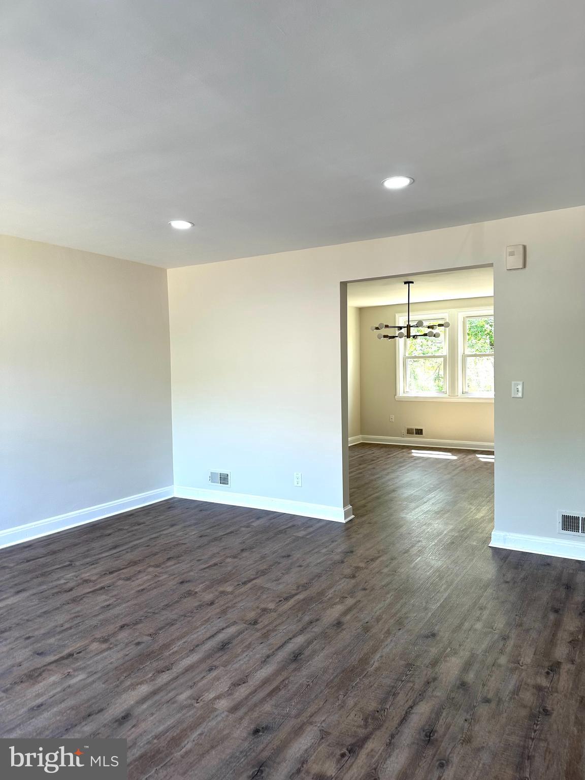 EDNOR GARDENS - LAKESIDE - Residential