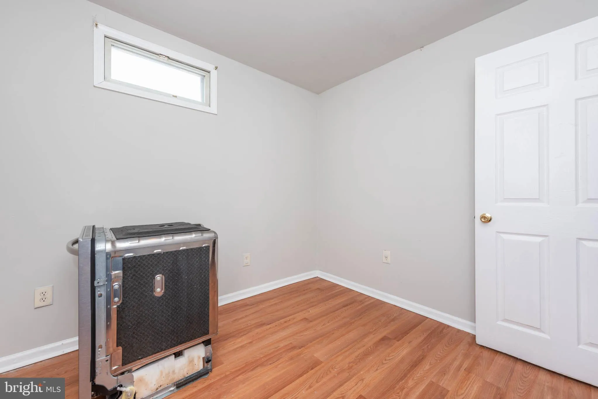 Rosedale, Maryland 21237, United States, 2 Bedrooms Bedrooms, ,1 BathroomBathrooms,Residential,Pending,106613