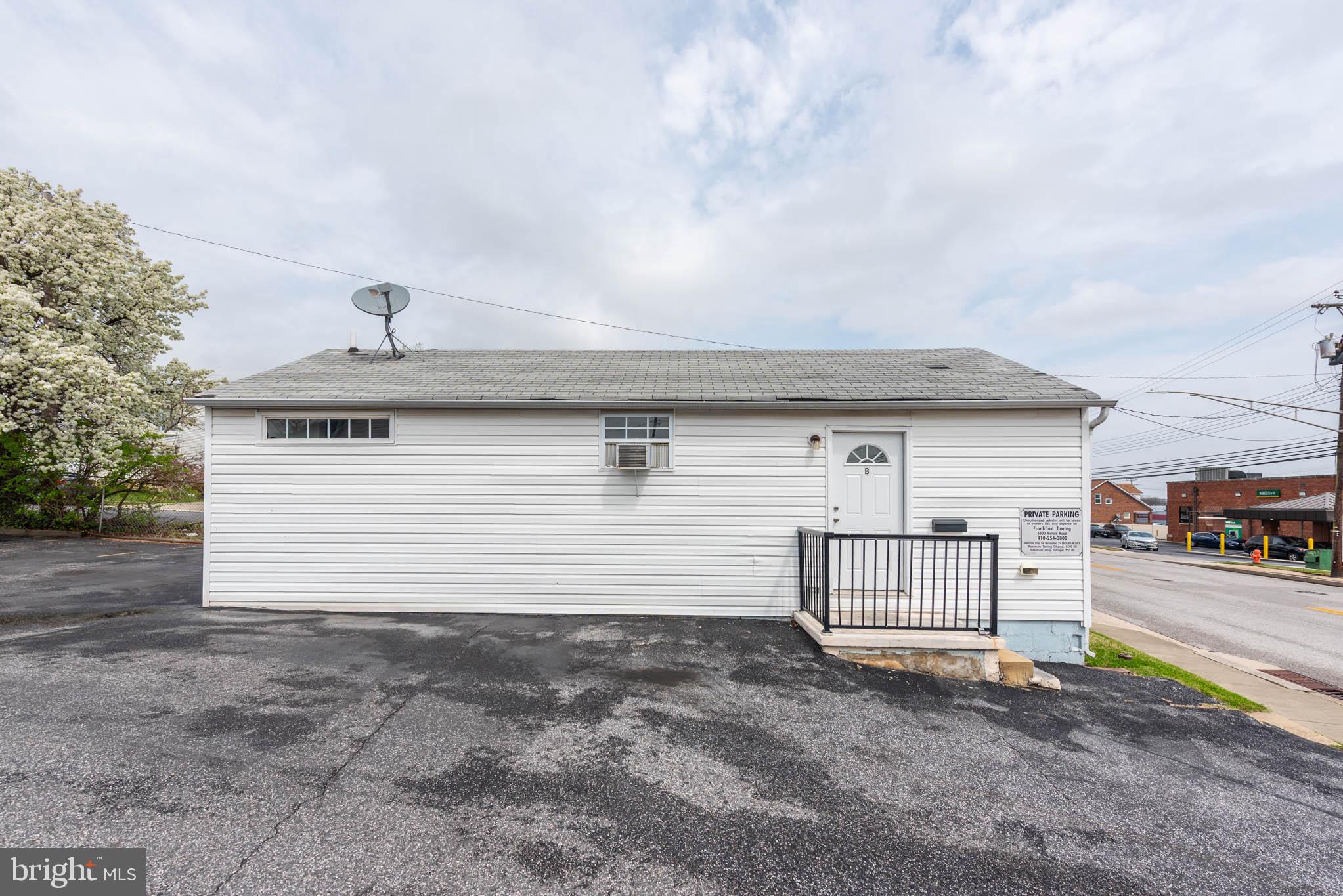 ROSEDALE - Residential Lease
