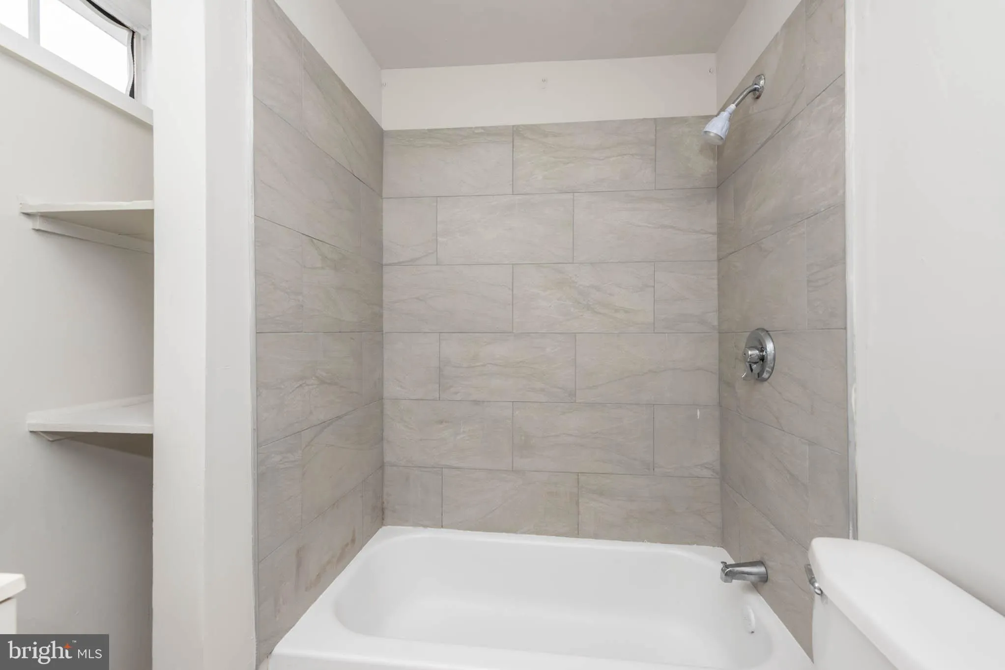 Rosedale, Maryland 21237, United States, 2 Bedrooms Bedrooms, ,1 BathroomBathrooms,Residential,Pending,106613