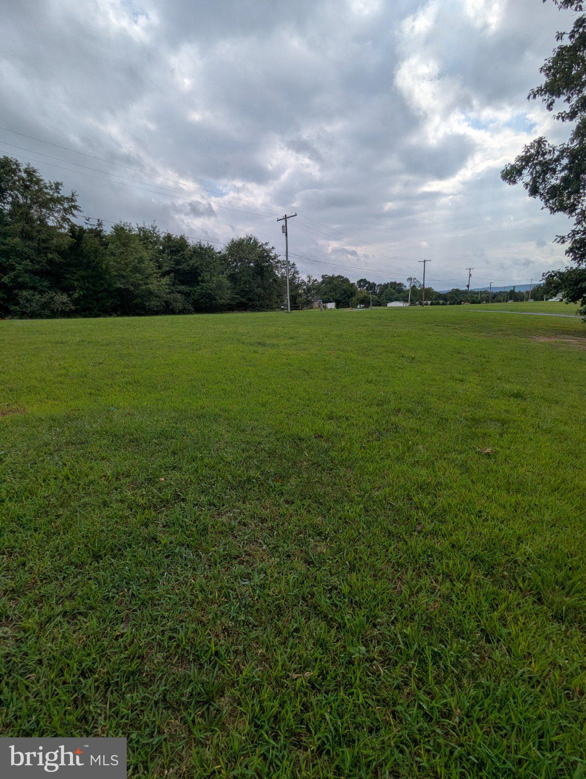 14 NOWHERE TRL TRAIL