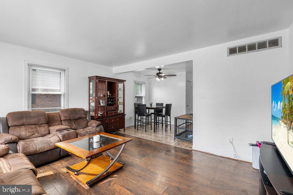 5911 SHOSHONE DRIVE