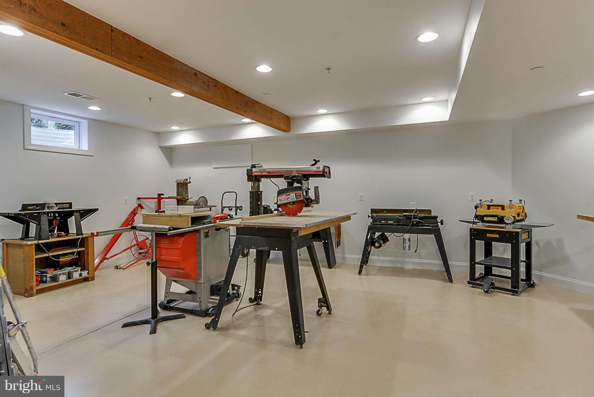 PENDERBROOKE - Residential