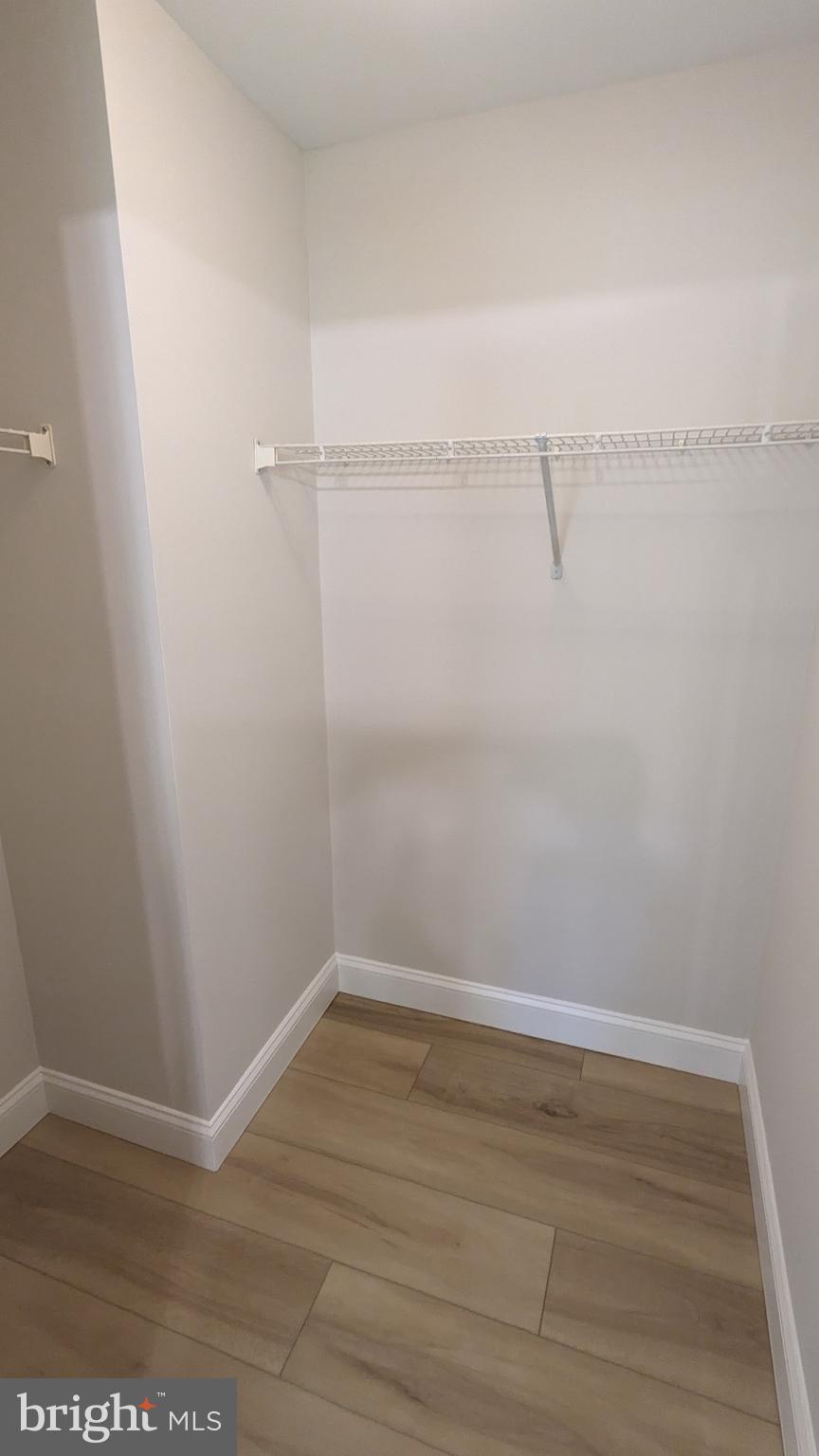 RIVERSTONE - Residential Lease