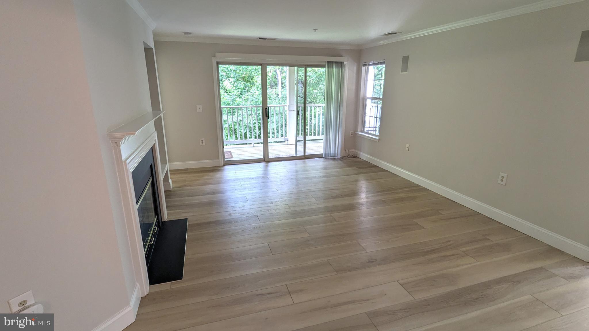 RIVERSTONE - Residential Lease