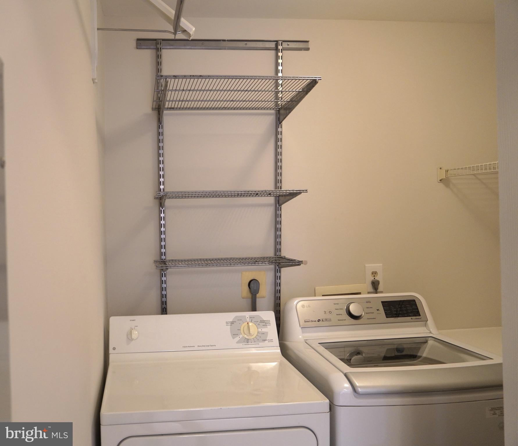 RIVERSTONE - Residential Lease