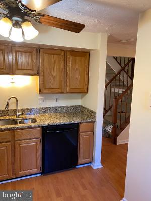 OLD BRIDGE ESTATES - Residential Lease