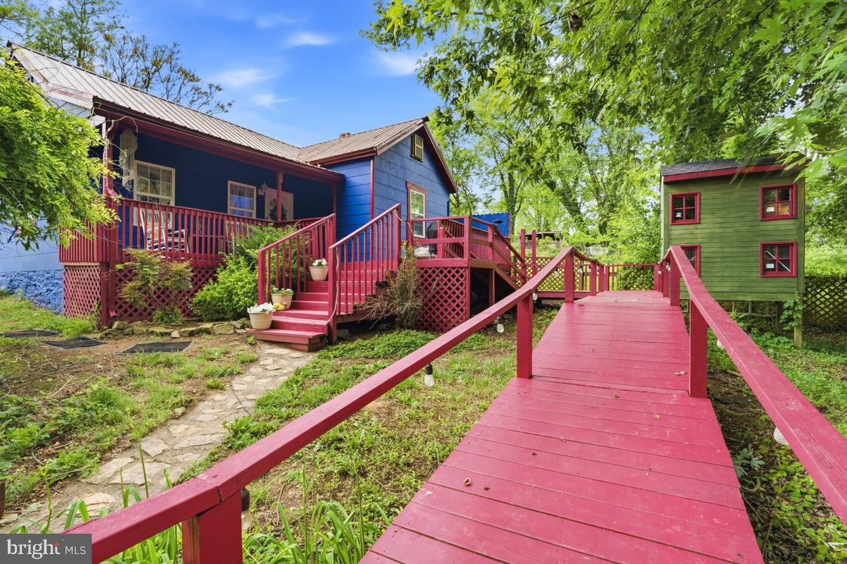 HARPERS FERRY - Residential