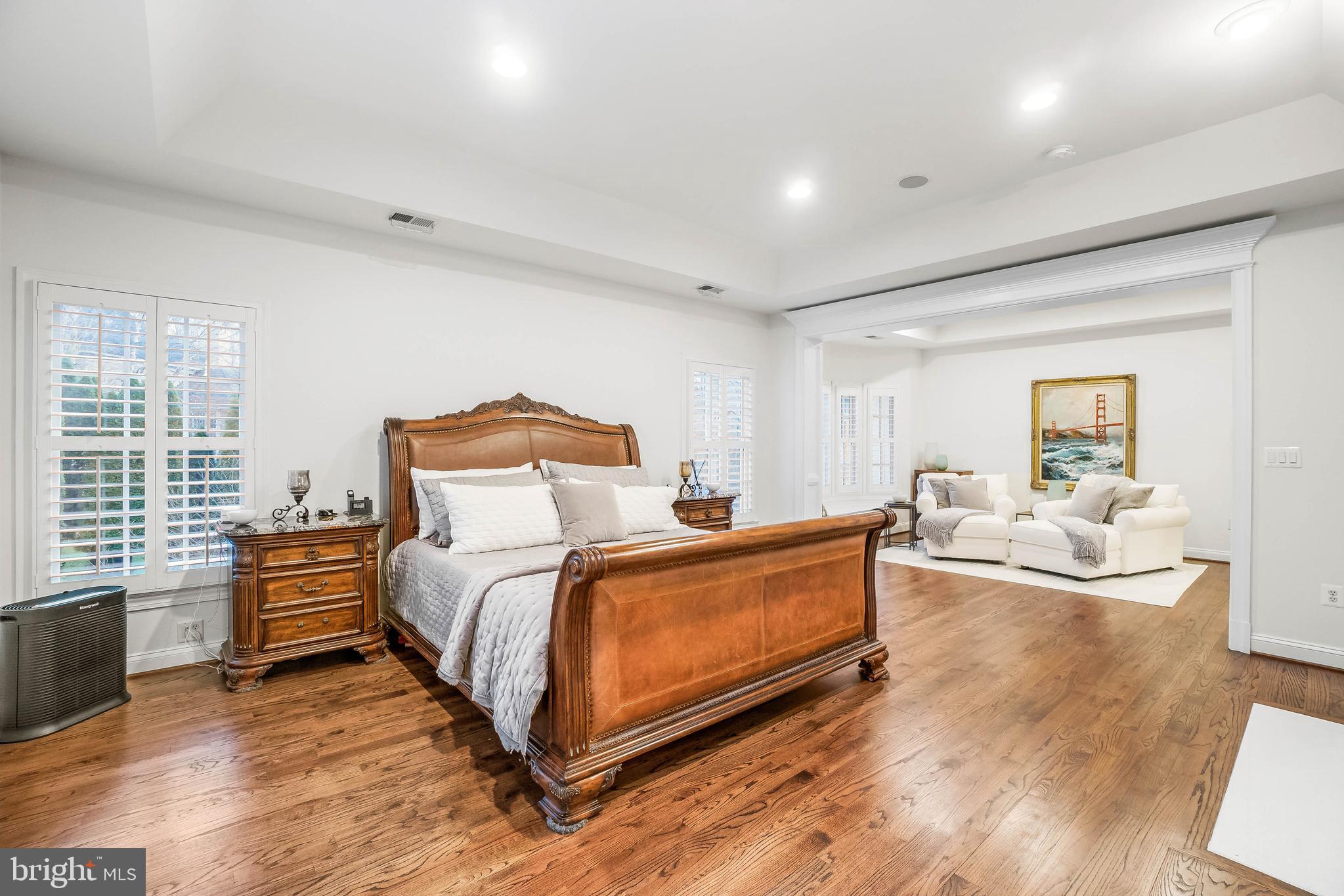 THE RESERVE - Residential