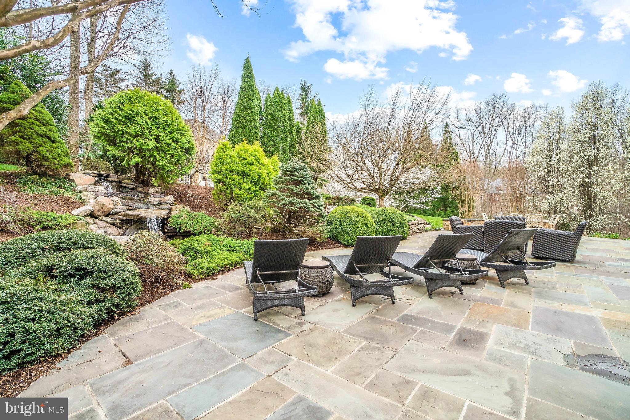 THE RESERVE - Residential