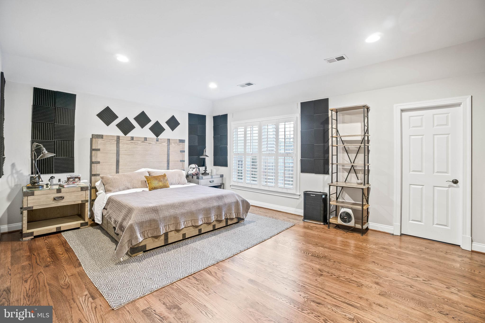 THE RESERVE - Residential