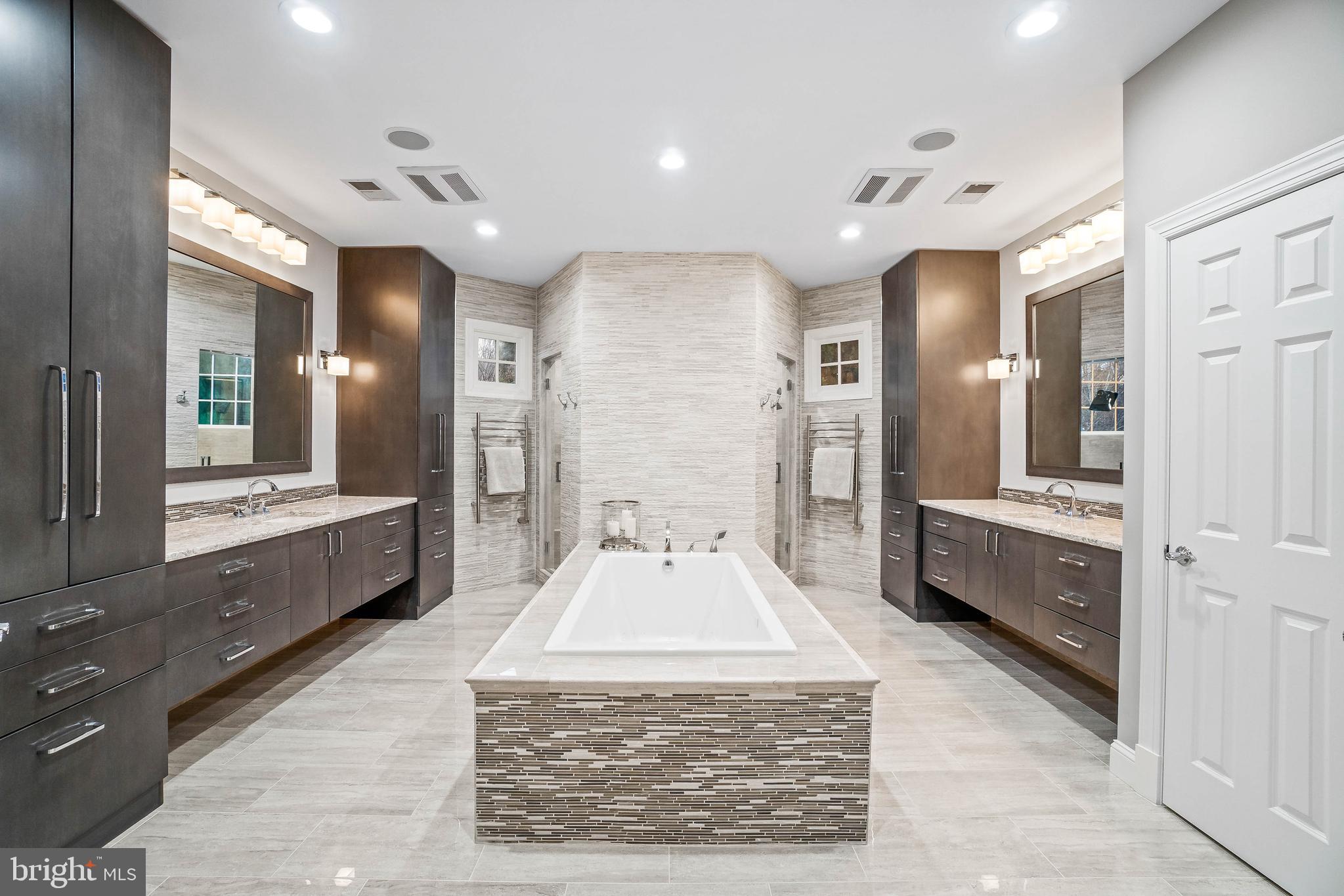 THE RESERVE - Residential