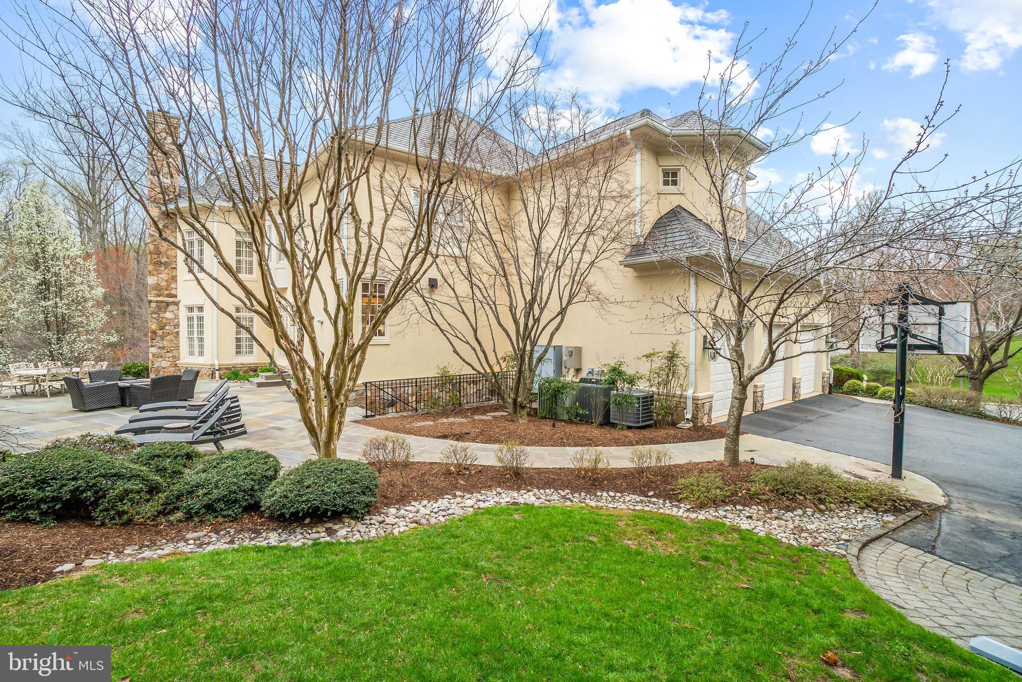 THE RESERVE - Residential