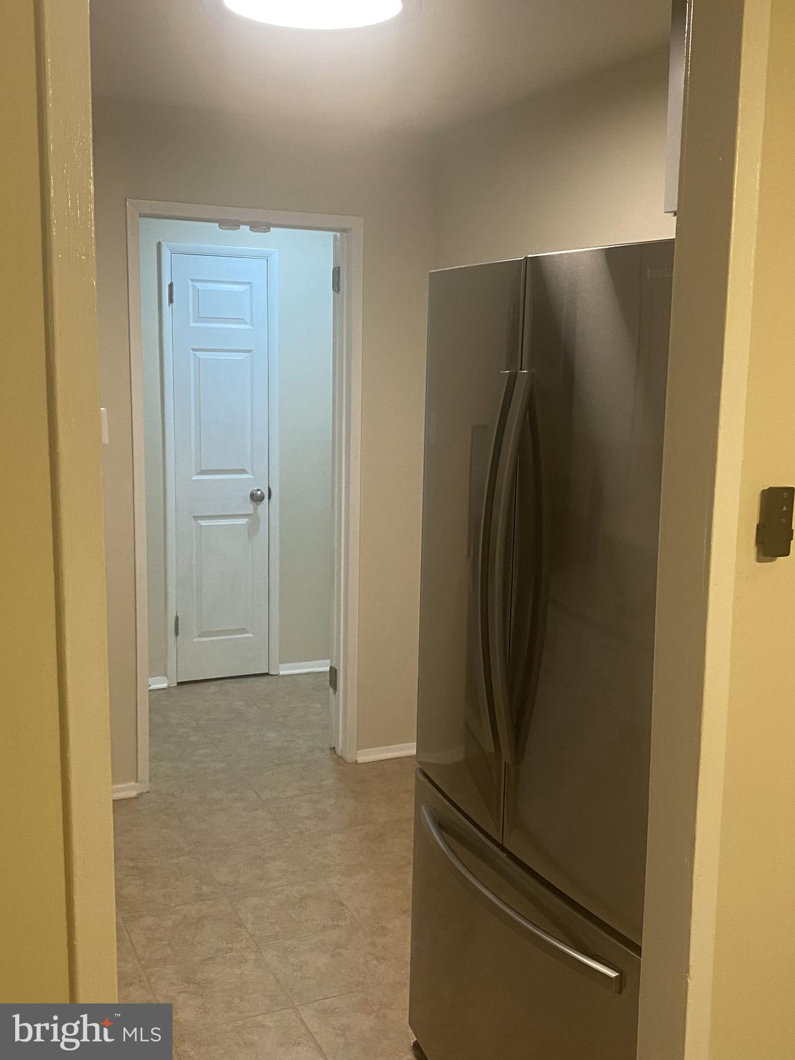 HOLLY HILL CONDOMINIUMS - Residential Lease