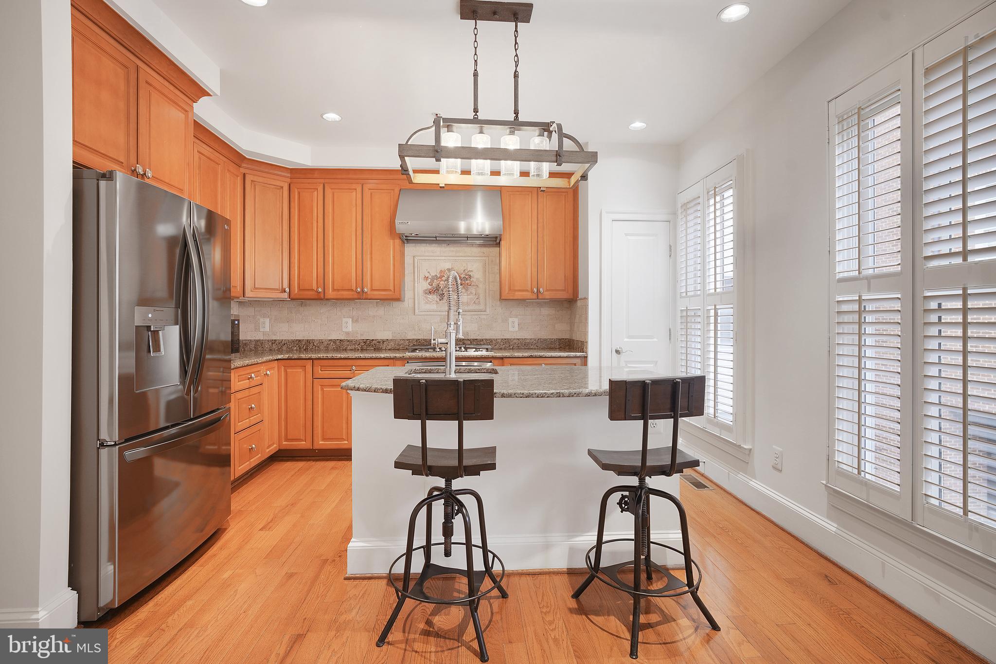 CHATHAM SQUARE - Residential