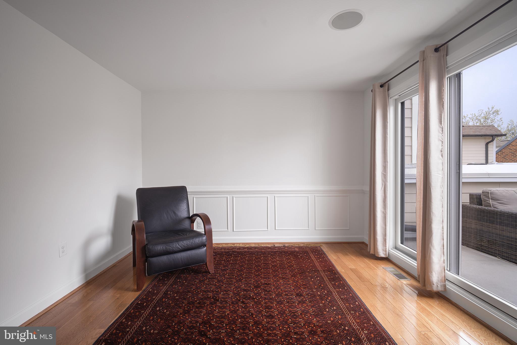 CHATHAM SQUARE - Residential