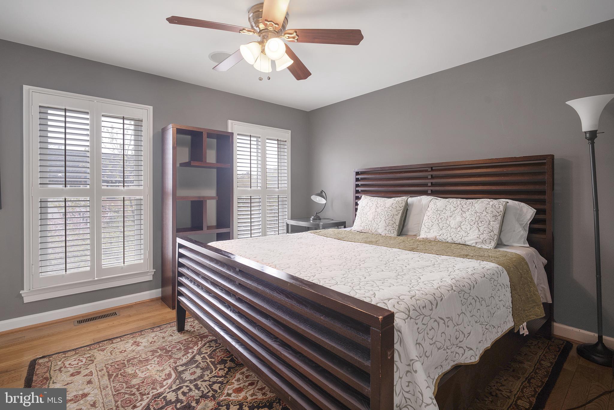 CHATHAM SQUARE - Residential