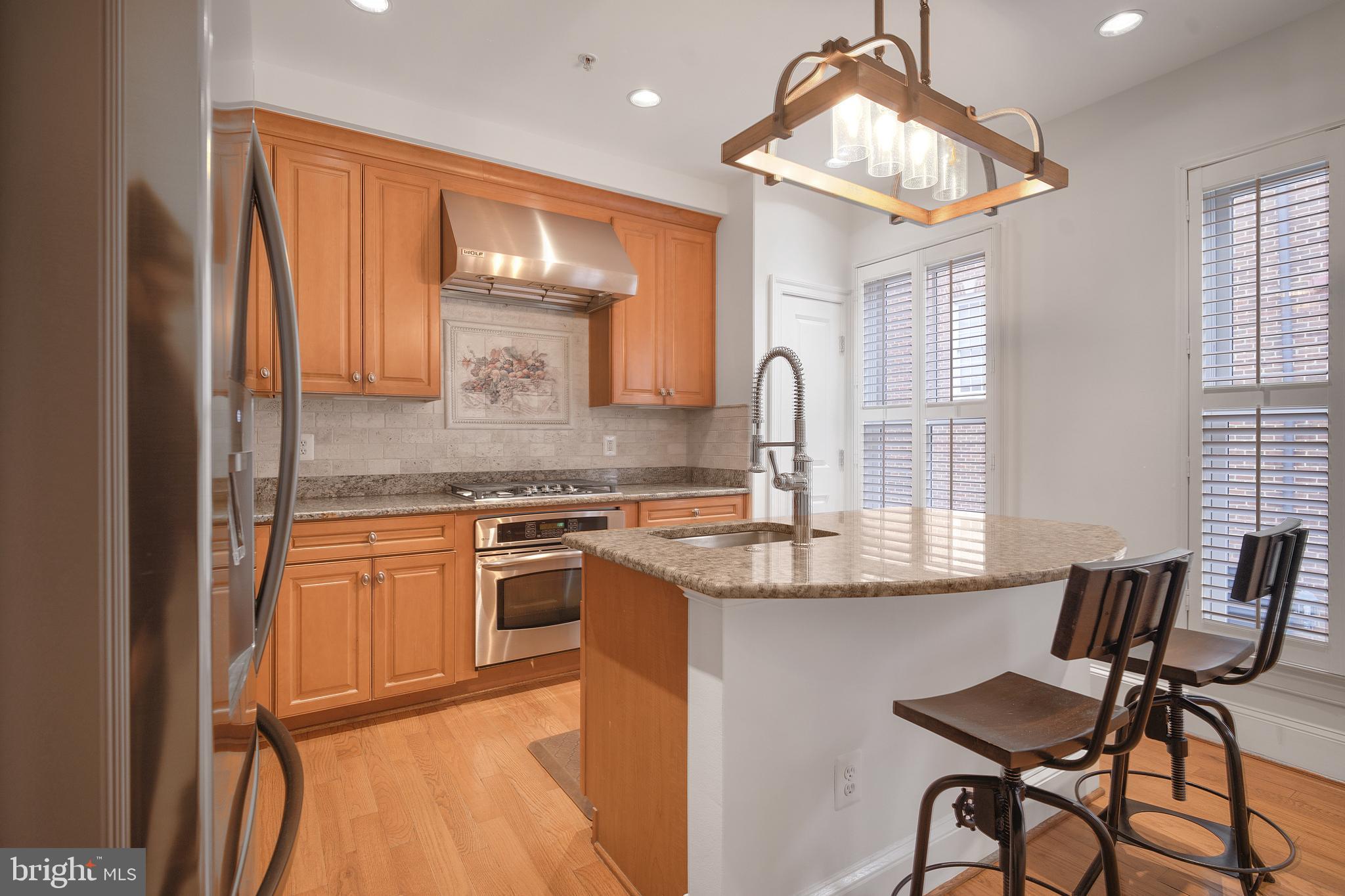 CHATHAM SQUARE - Residential